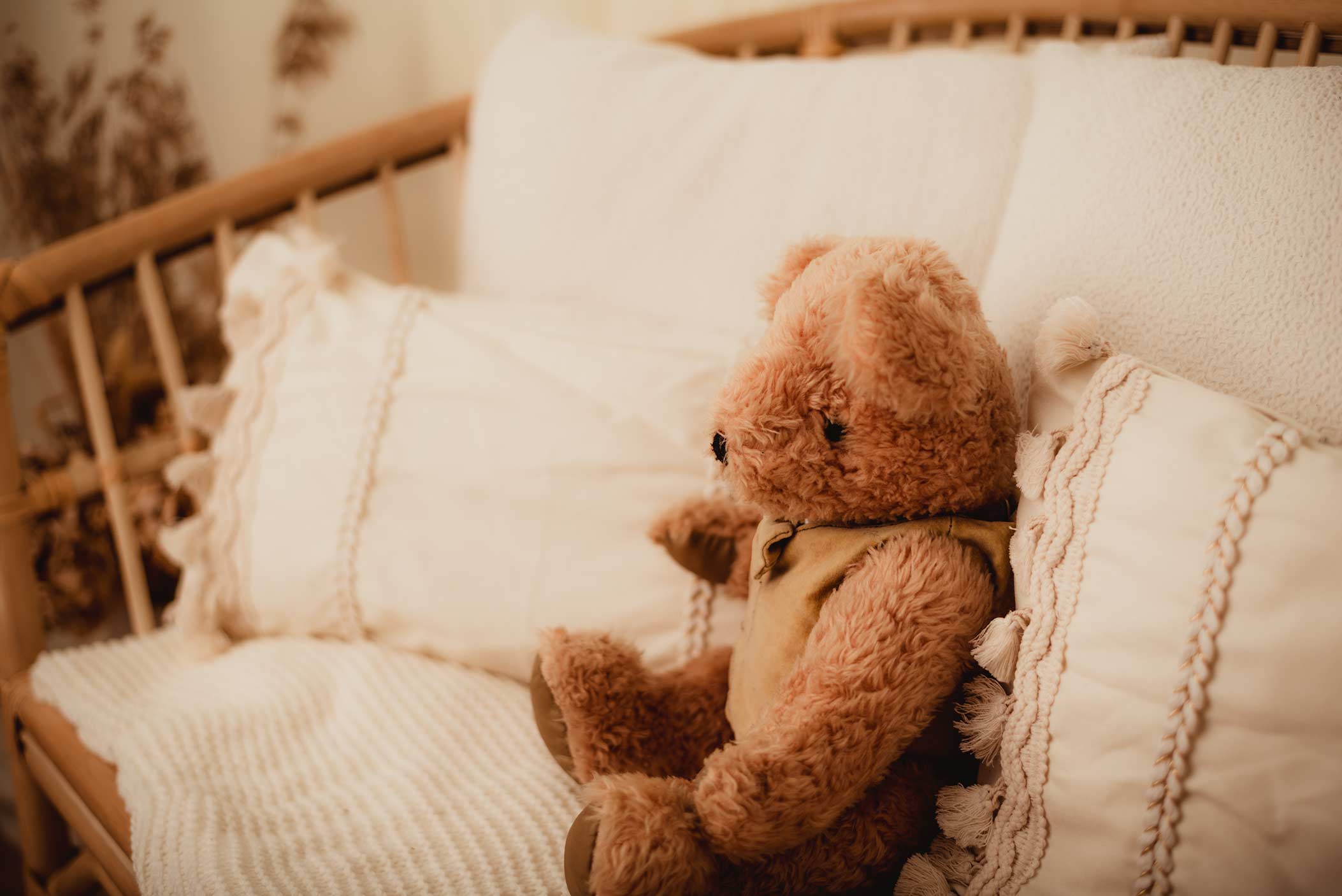 Appleberry studio family children baby newborn headshot christmas photography Bolton Egerton Manchester Altrincham,Published photographer specialising in newborn baby, cake smash and maternity portraiture. Photosession, Lifestyle session, bumb to baby photos, birthday photoshoot, school photo, special moments, photoshoot, online gallery, CakeSmash baby photoshoot studio bolton egerton north west baby photoshoot, family photoshoot manchester, photo studio, appleberry studio, baby photography, professional photographer, baby photographer, colorful , baby, babies, studio, first year, watch me grow, sitter, toddler, siblings, family, family photographer, family portrait, newborn photography, manchester, lancashire, manchester baby photographer, cute baby, salford, altrincham, hale, bury asthon, trafford, sale, hale, wilmslow, cake smash, birthday, photoshoot, newborn, just born, baby birthday, fine art, christmas